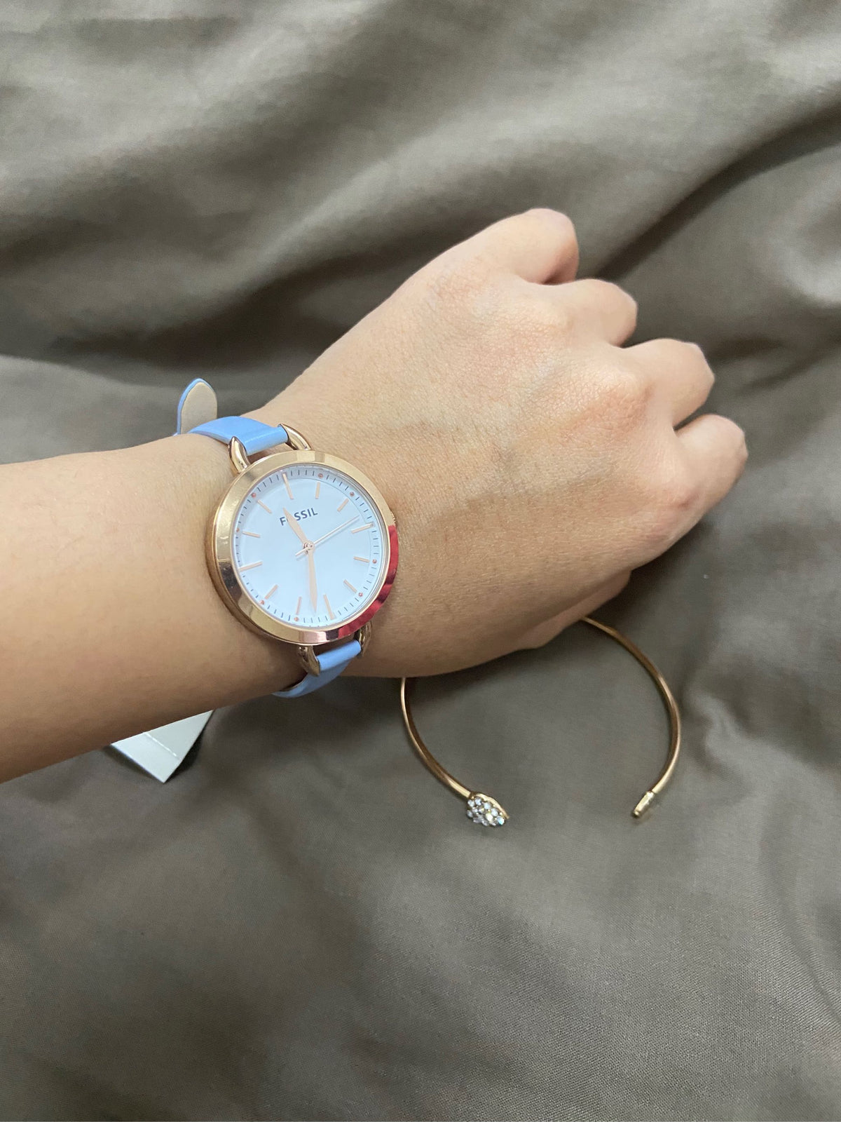 Fossil Classic White Dial Blue Leather Strap Watch for Women - BQ3327