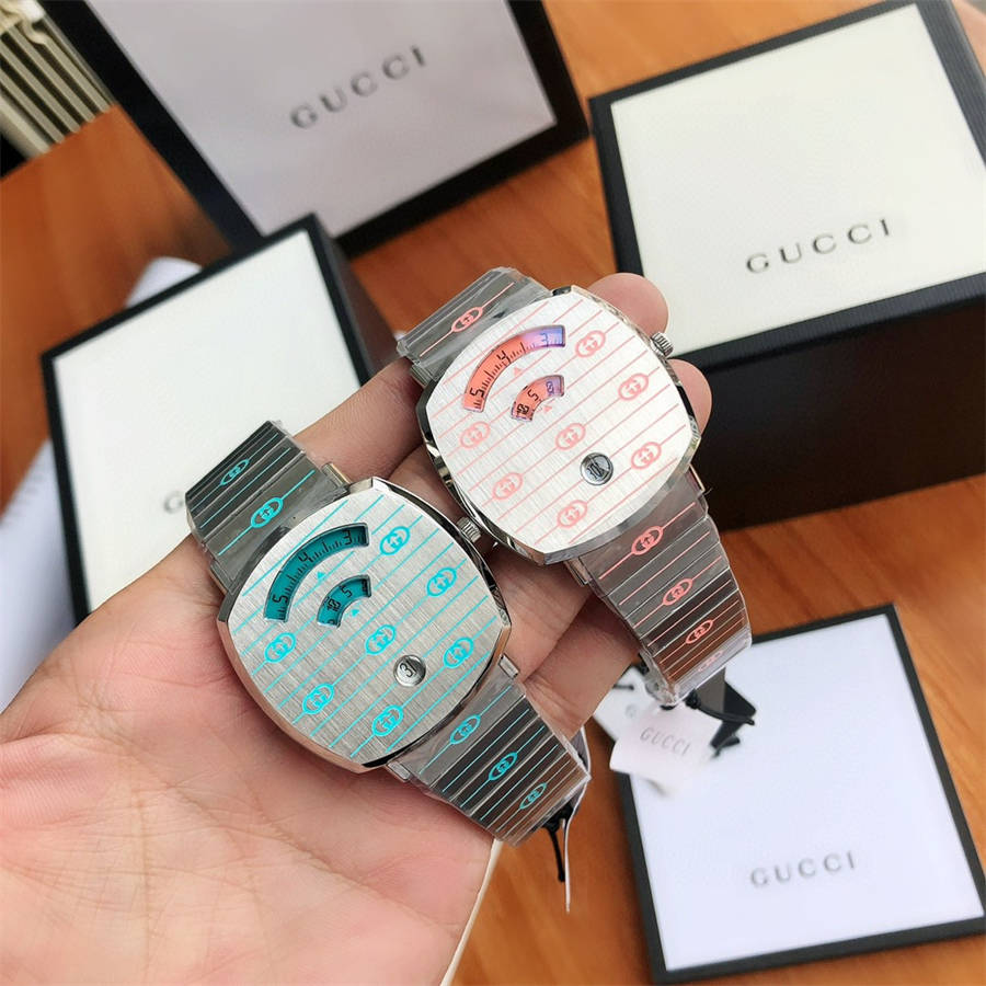 Gucci Grip Quartz Silver Dial Silver Steel Strap Watch For Women - YA157438