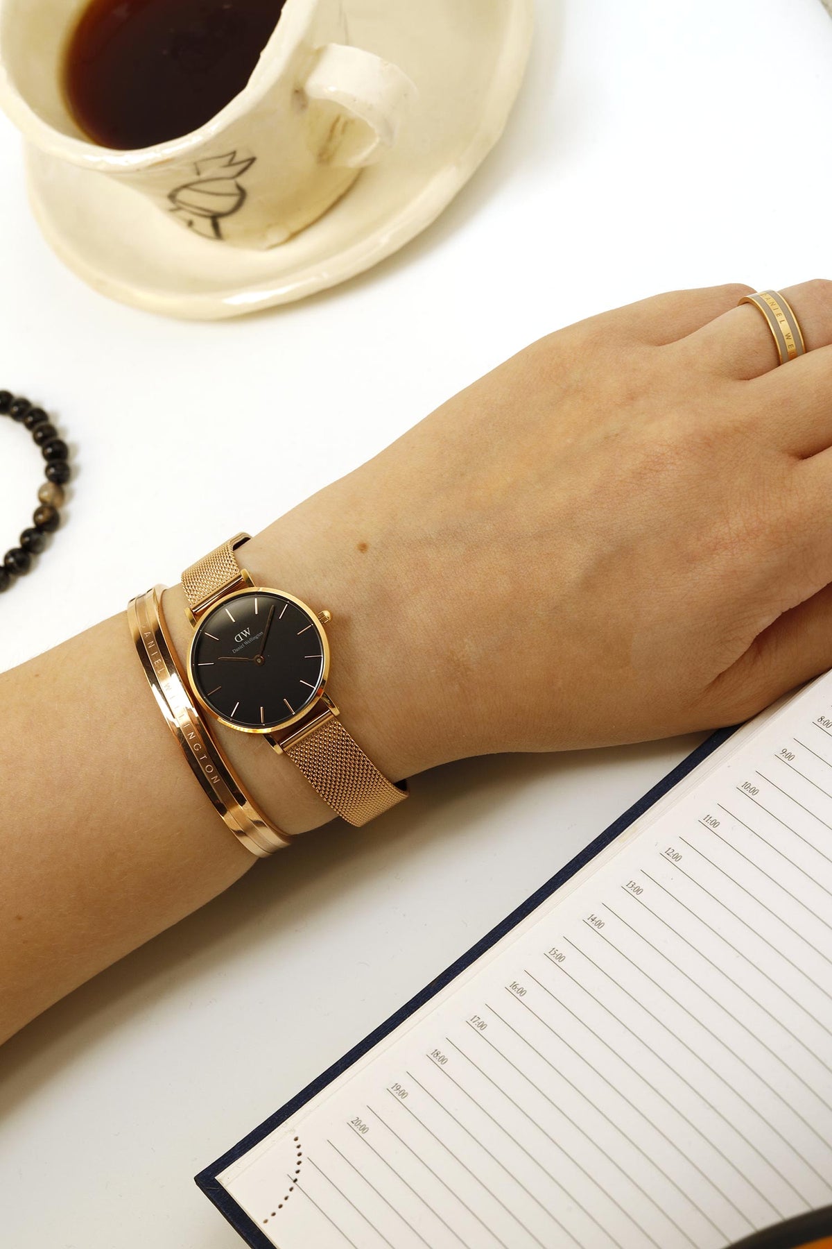 Daniel Wellington Classic Petite Melrose Black Dial Rose Gold Mesh Bracelet Watch For Women - DW00100217