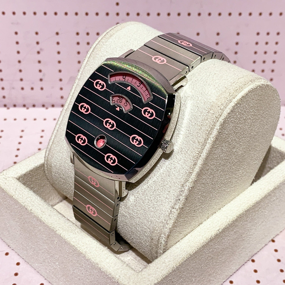 Gucci Grip Quartz Silver Dial Silver Steel Strap Watch For Women - YA157438