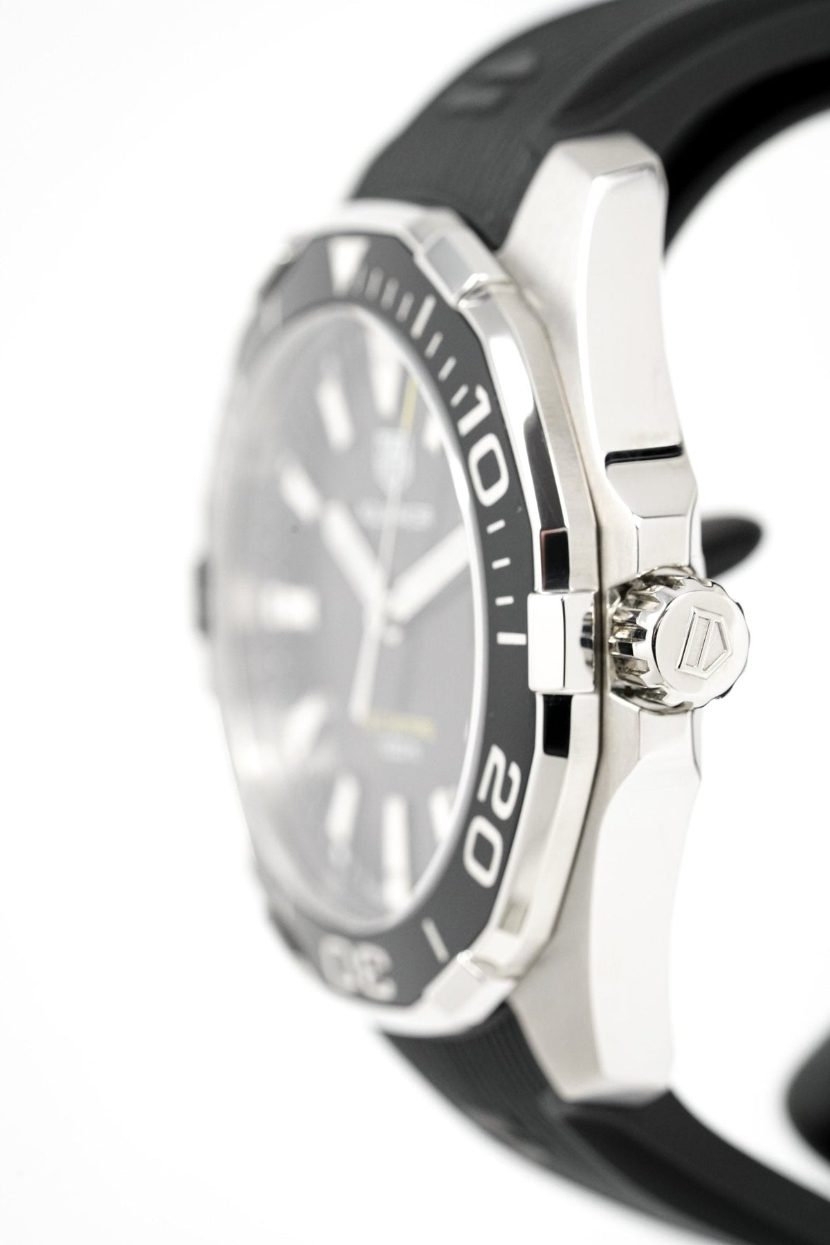 Tag Heuer Aquaracer Quartz Black Dial Black Rubber Strap Watch for Men -  WAY101A.FT6141