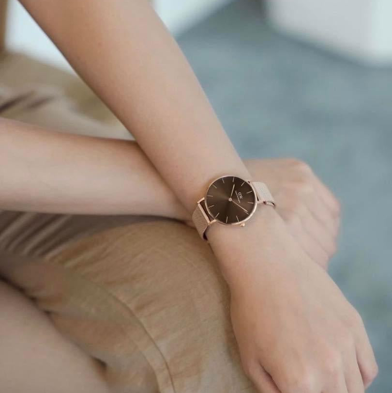 Daniel Wellington Petite Amber Brown Dial Gold Mesh Strap Watch For Women - DW00100476